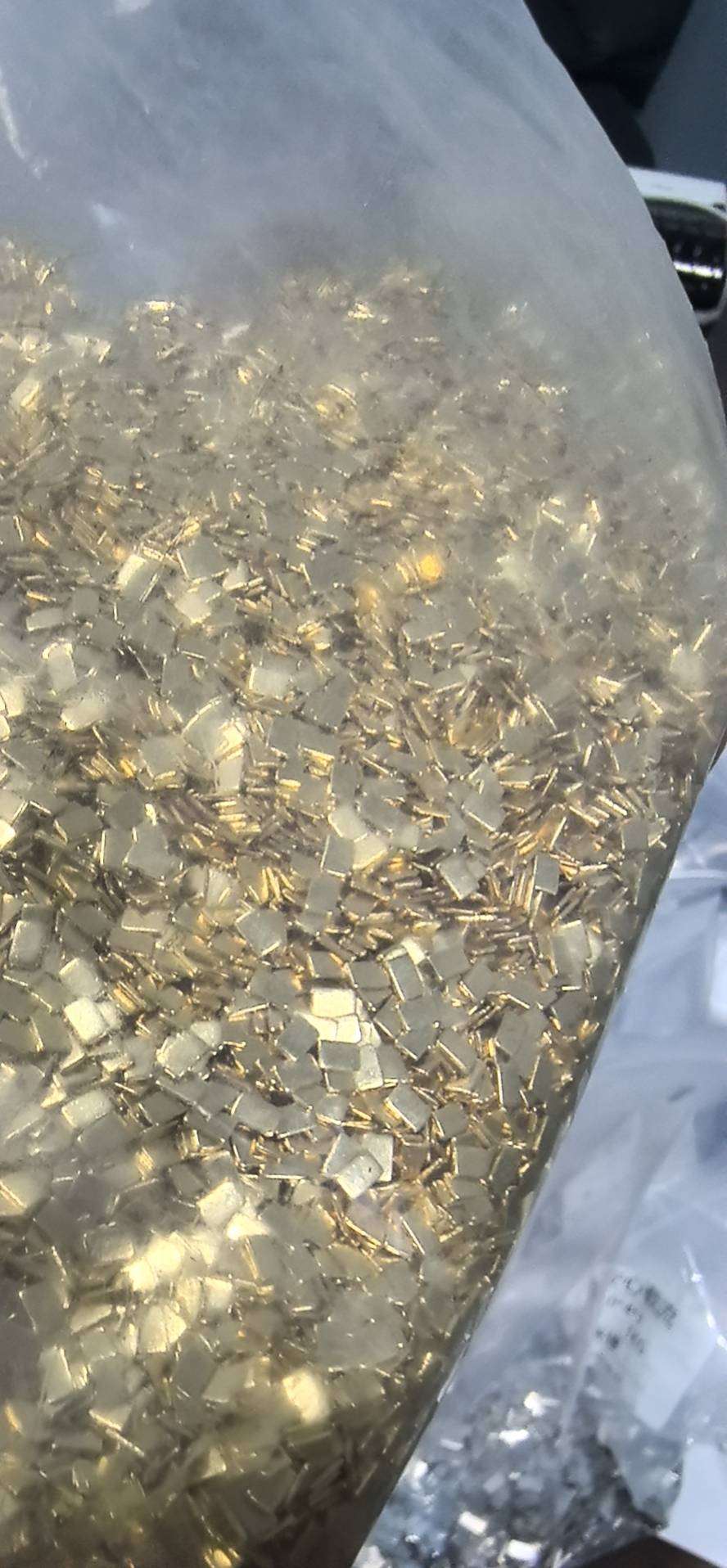 3.3×2.2×0.5mm 产品图