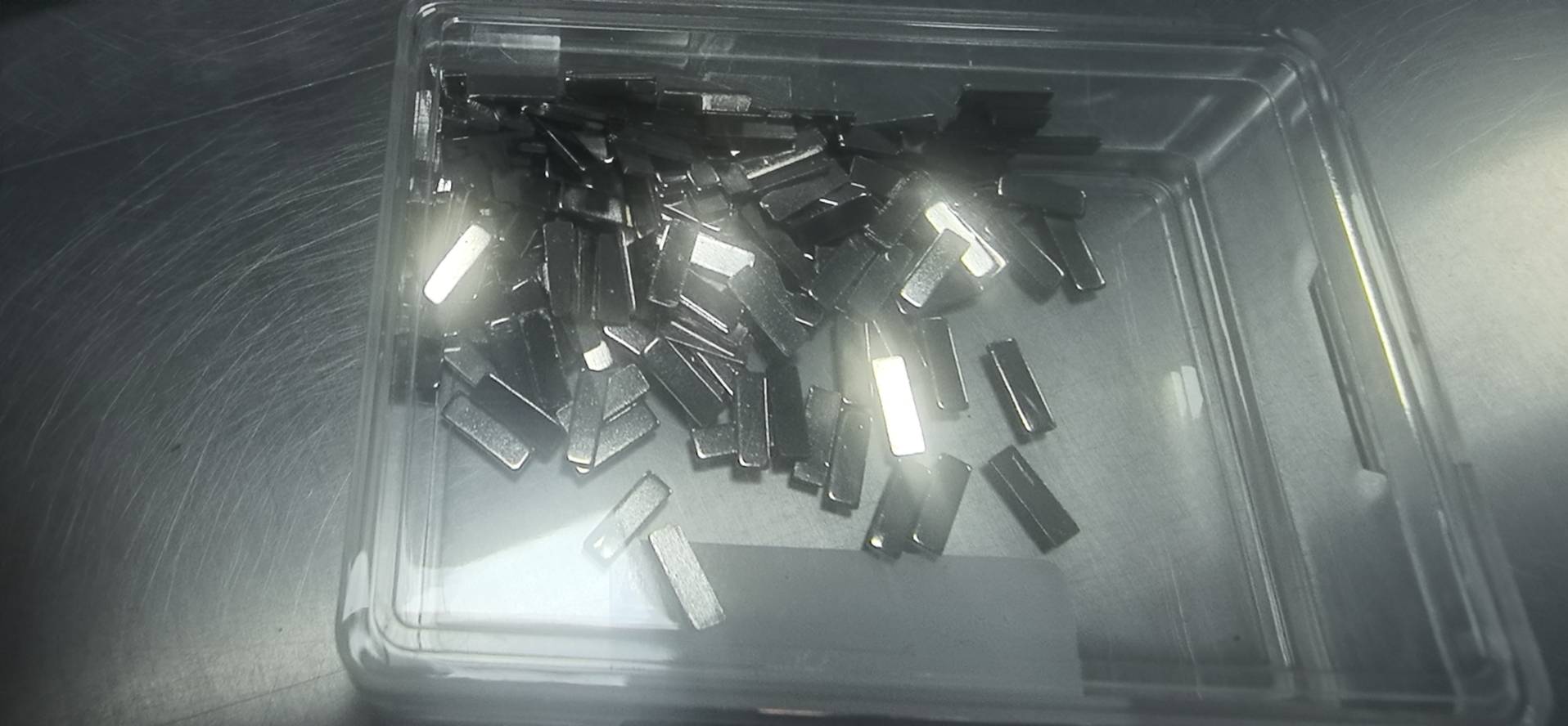 9×8×0.8mm 产品图