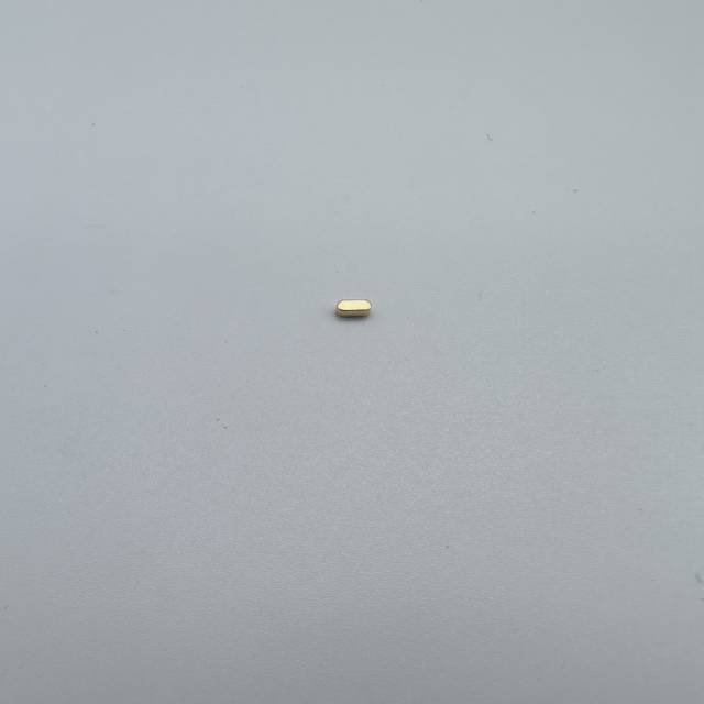 8×3.5×1.5mm 图 2