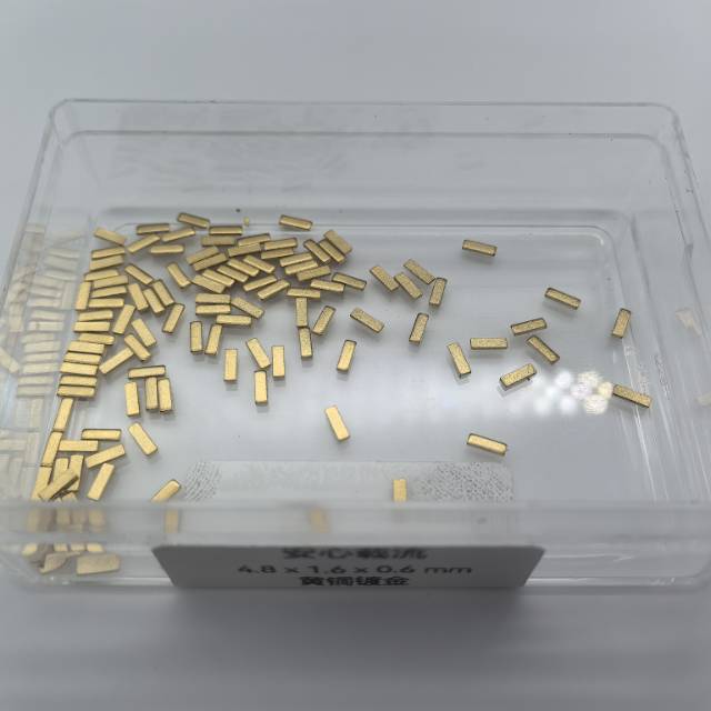 4.8×1.6×0.6mm 图 4