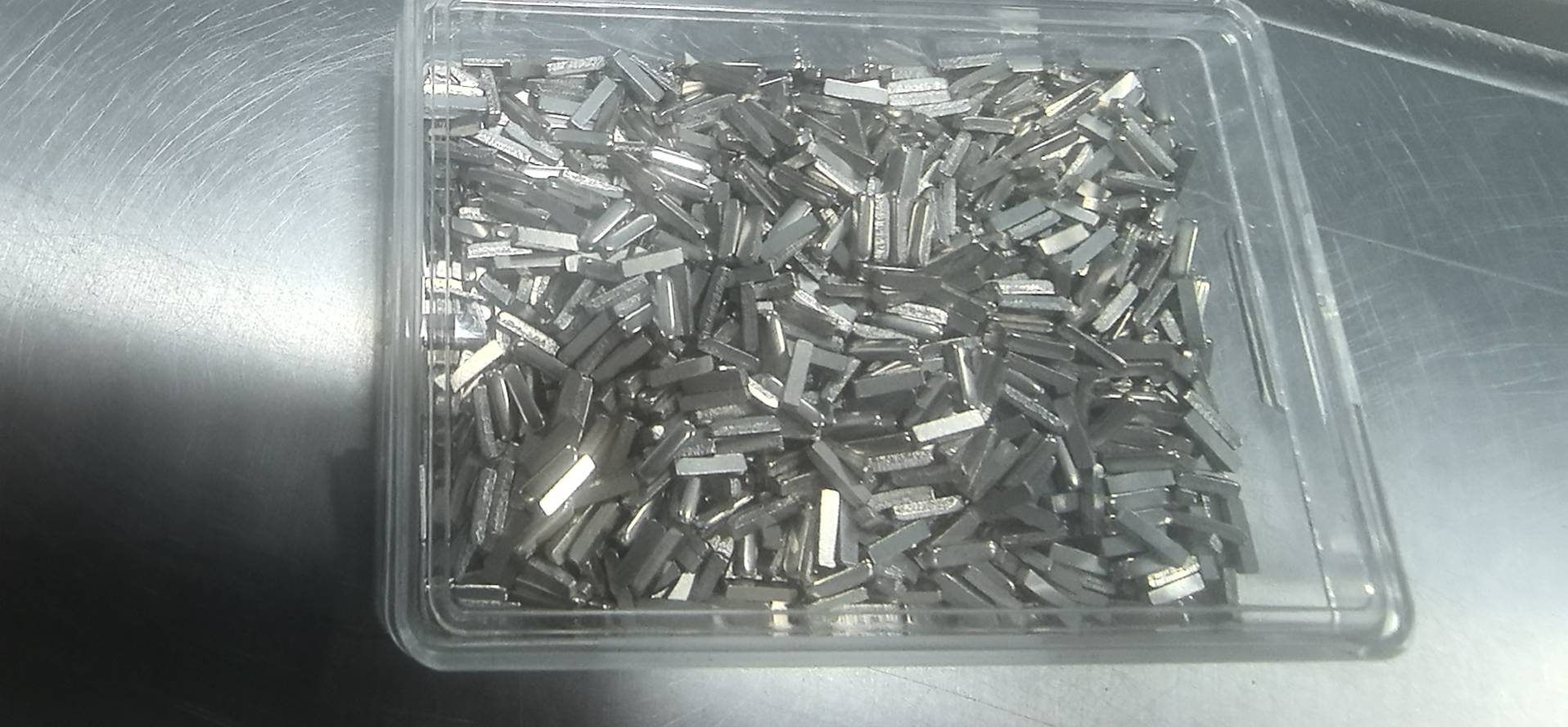 6.7×1.7×1.5mm 产品图