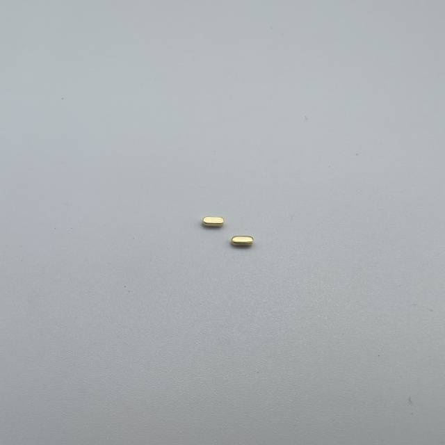 8×3.5×1.5mm 图 4
