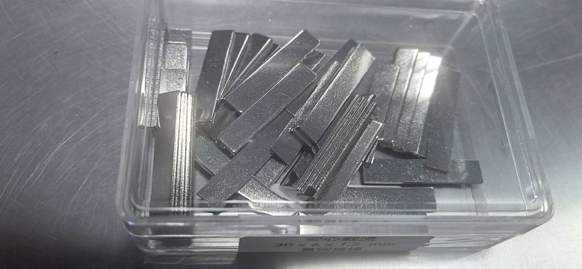 30×6×1.2mm 产品图
