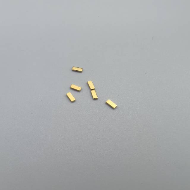 3.8×1.6×0.6mm 图 2