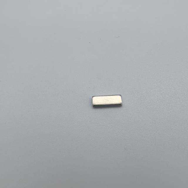 10×4×1mm 图 5