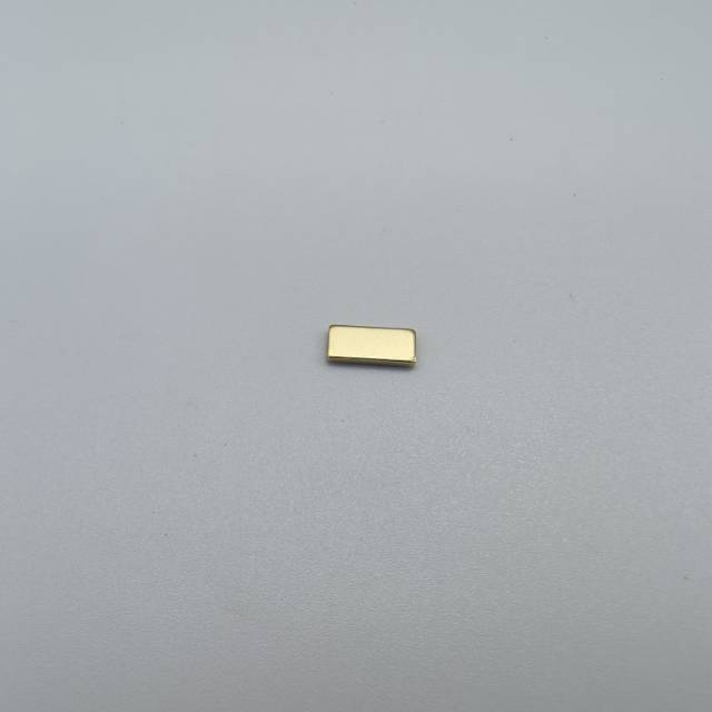 8×4×0.8mm 图 2