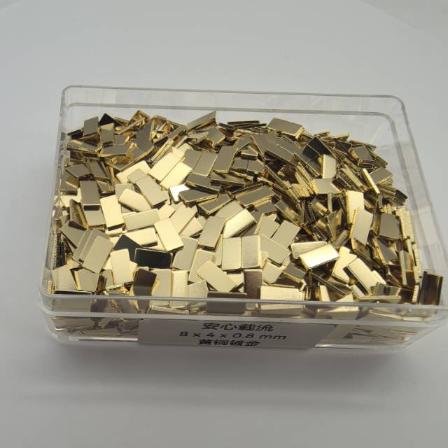 8×4×0.8mm 图 5